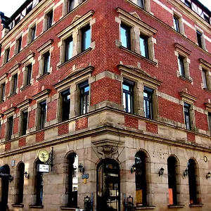 Five Seasons Hotel